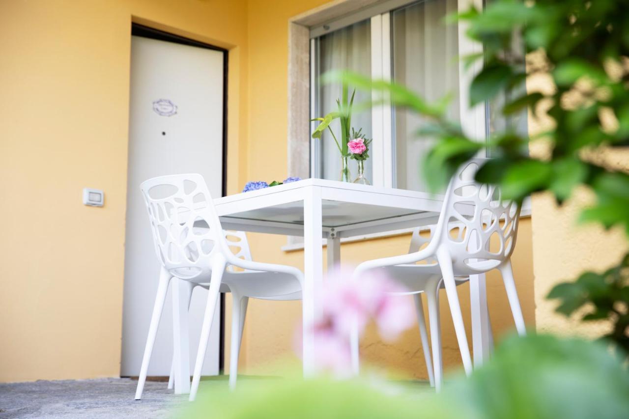 Charming Moment Di Villa Porta - Residenza Leonardo Luino Exterior photo